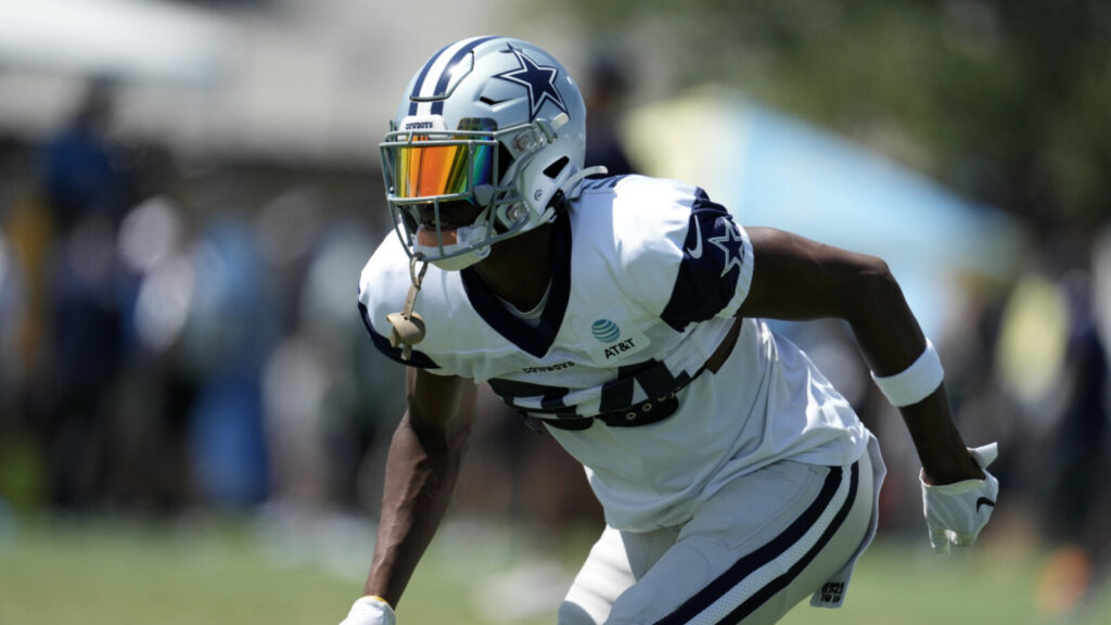 Cowboys new coach should commit to changing the position of intriguing player on a contract year
