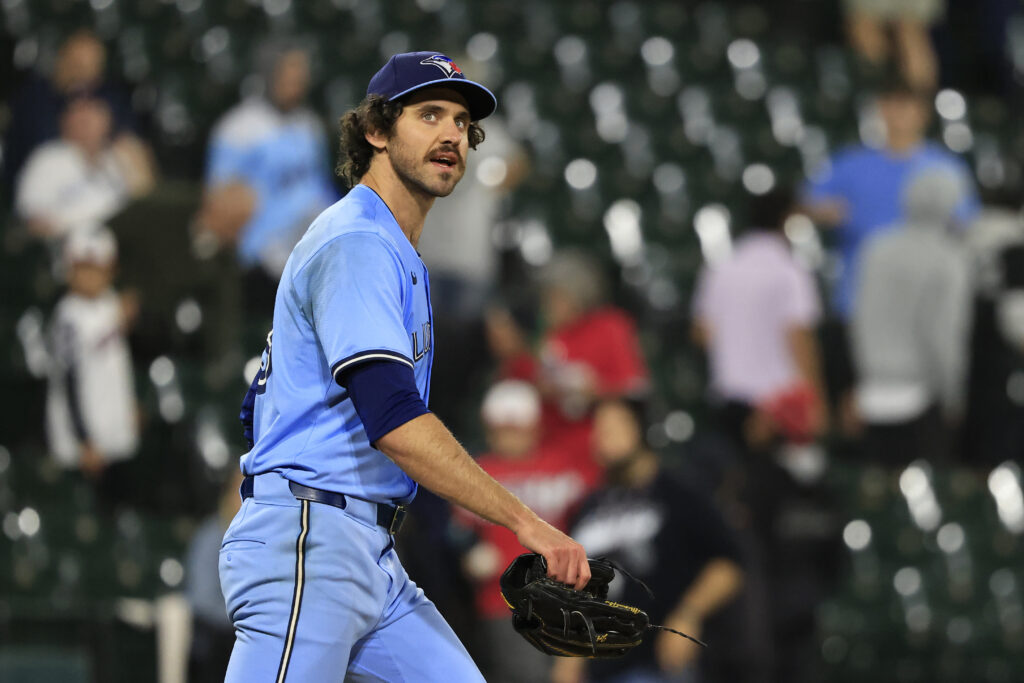 Fantasy baseball: Saves and steals have massive value this year