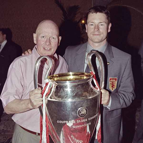 Father and son connections at United