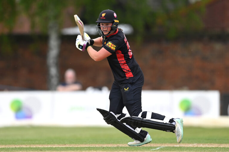 Grace Scrivens stars in vain as SE Stars beats Sunrisers and the showers