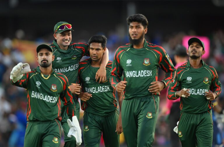 Hathurusinghe pleased with bowlers for taking 'ownership of the situation'