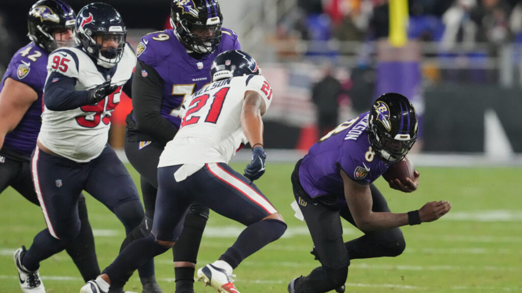 Houston Texans were inquiring about a veteran defensive back before he retired