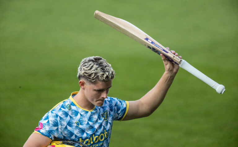 Jacob Bethell's 15-minute blitz powers Bears to 90-run victory