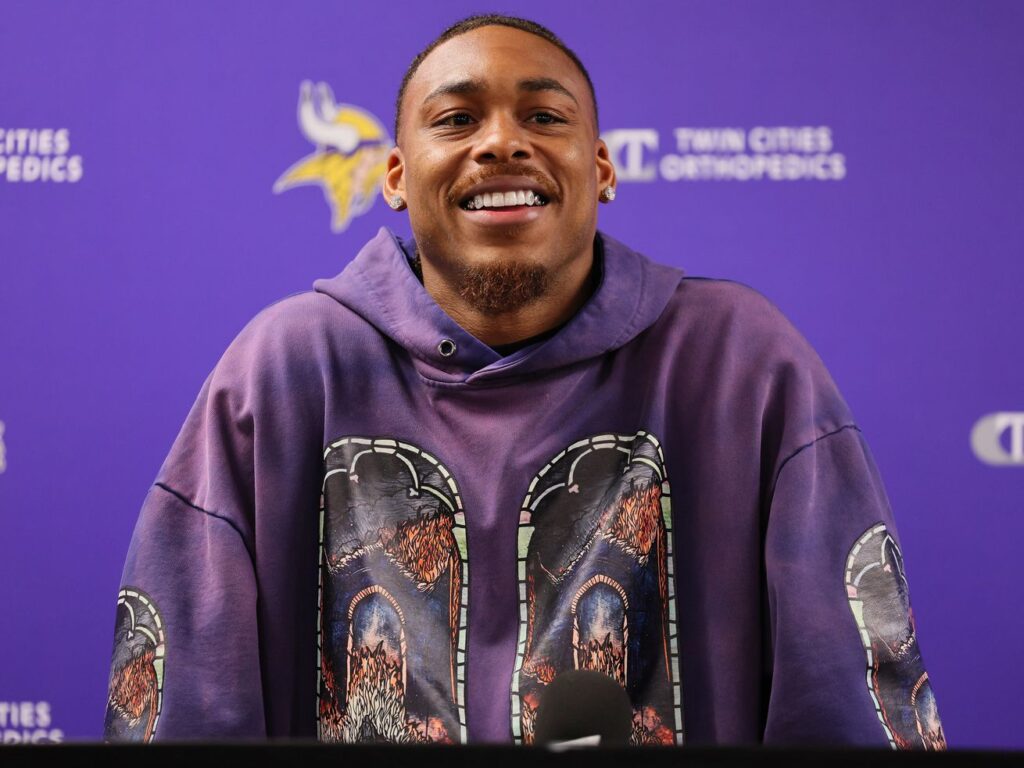 Justin Jefferson’s Record Contract and a HOF Summer Mailbag