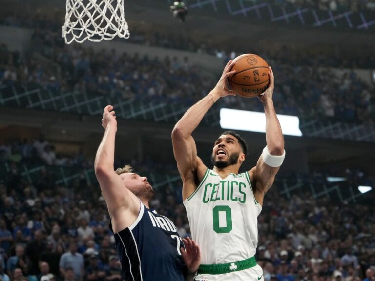 Logan Apologizes to the Celtics, and Luka’s Flaws as a Superstar. Plus, Remembering Jerry West. 