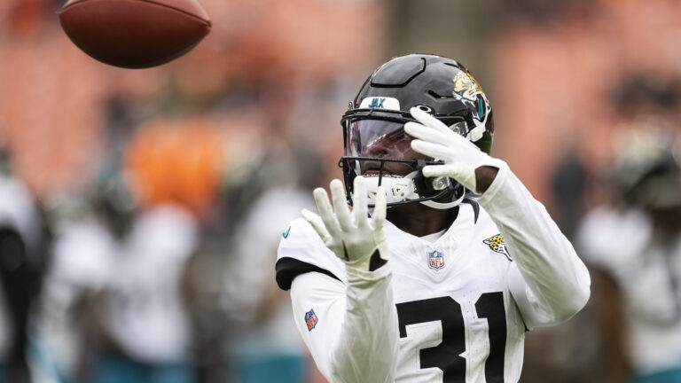 Los Angeles Rams Praised for ‘Massive’ Steal in Free Agency