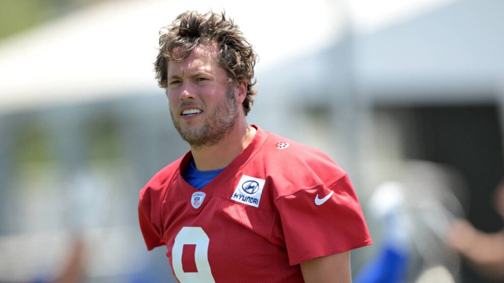 Matthew Stafford vs. Justin Herbert: Who’s the Better QB According to New Top 40 Rankings?