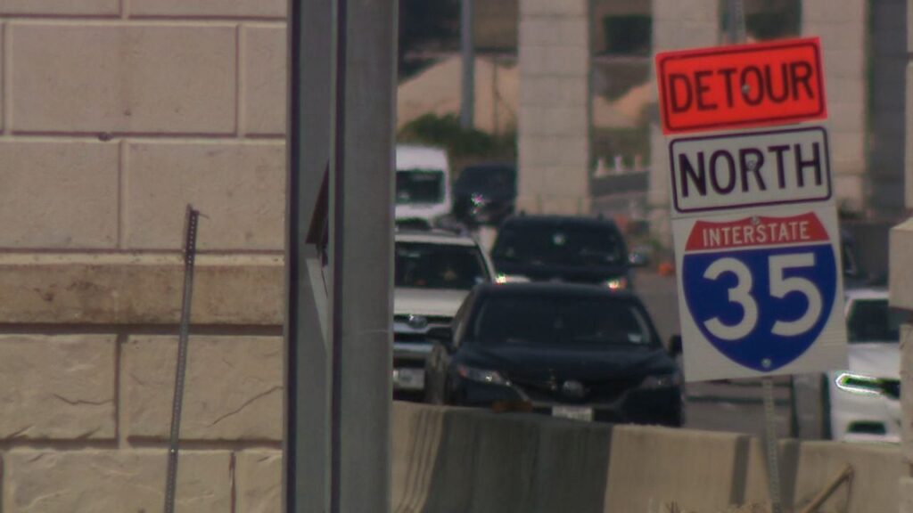 Nightly closures expected on I-35 as TxDOT crews pave roadway