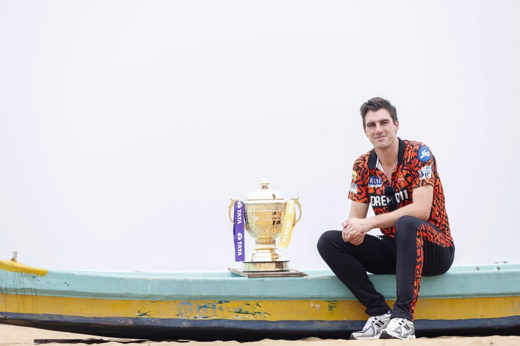 Pat Cummins signs four-year deal with MLC's San Francisco Unicorns