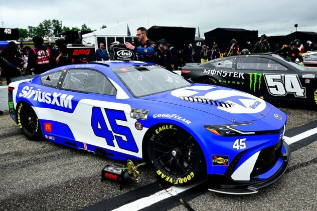 Reddick: "It's a bummer" to lose after leading during lengthy rain delay