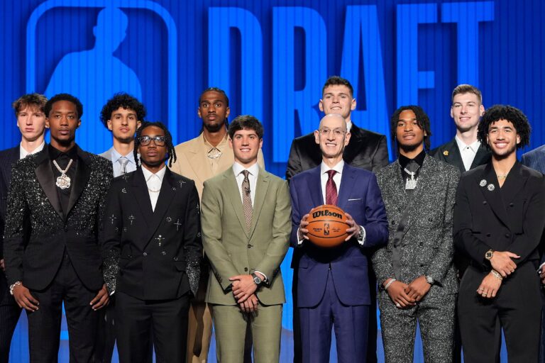 San Antonio selects UConn’s Stephon Castle at No. 4, trades No. 8 pick