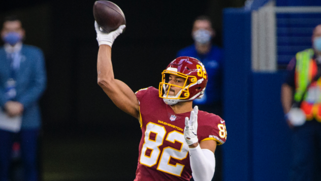 San Francisco 49ers signing of tight end Logan Thomas gives them an unusual embarrassment of riches
