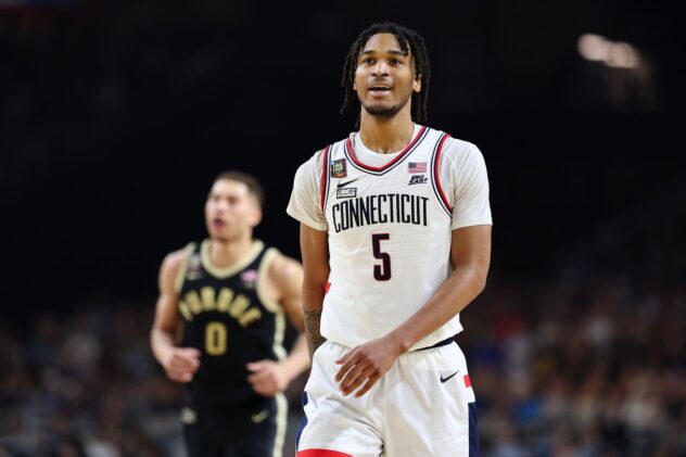 Spurs Film Study: Stephon Castle’s offensive game needs work but has potential