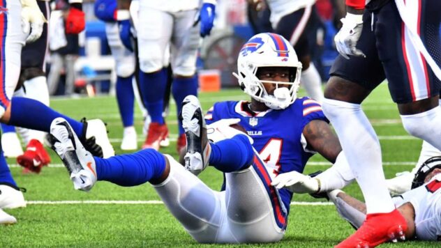 Texans forming bonds with 'really good teammate' Stefon Diggs after trade