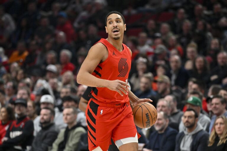 Three players the Spurs should target this offseason