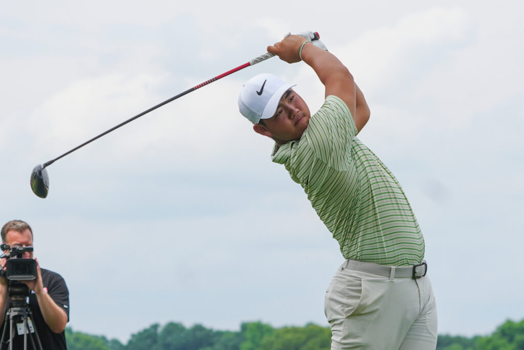 Tom Kim tops a stacked leaderboard as TPC River Highlands yields more low scores at 2024 Travelers Championship