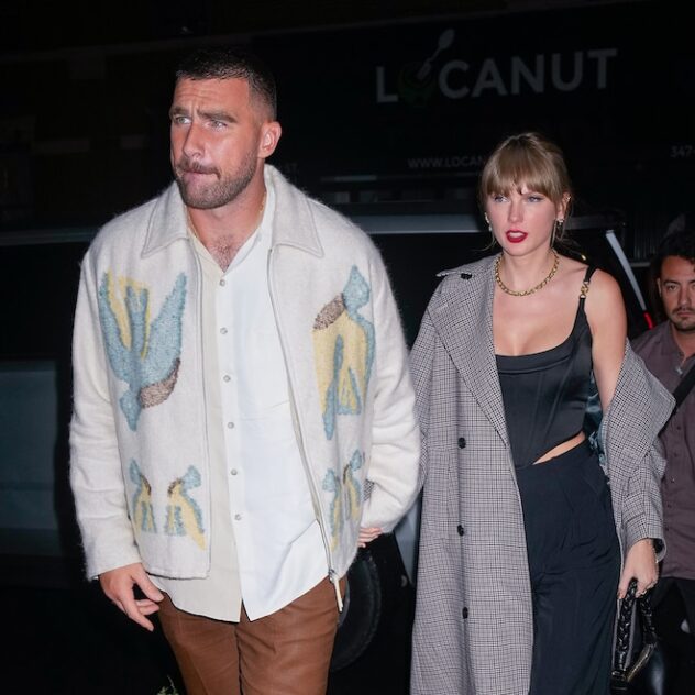 Travis Kelce Reveals How He's KeepingCool Amid Taylor Swift Romance