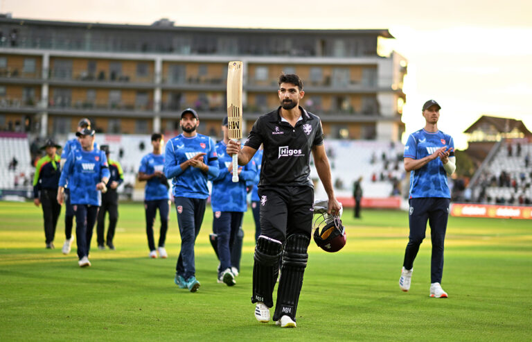 Andrew Umeed 114* leads Somerset to narrow victory