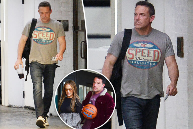 Ben Affleck smirks while wearing his wedding ring amid Jennifer Lopez marital woes