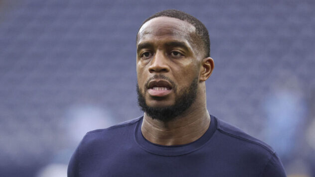 Bills bolster defense with signing of former first-round pick