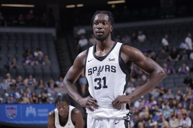 California Classic Game Thread: Spurs vs Kings 1*