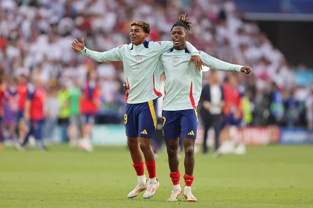 Chelsea hand Liverpool clear run at £49m transfer amid Nico Williams Virgil van Dijk demand