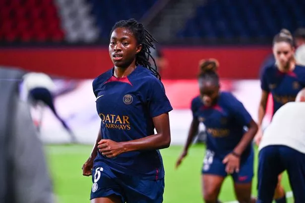 Chelsea make PSG midfielder third signing of Sonia Bompastor era