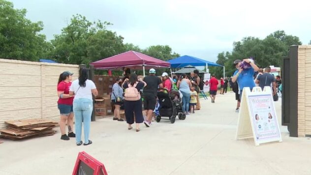 City, state, nonprofit host back-to-school resource fair on East Side