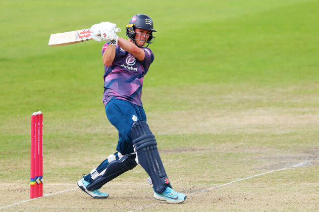 Davies, Andersson lift Middlesex to rare win