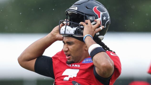 DeMeco Ryans on C.J. Stroud foot injury scare: ‘No concern at all’