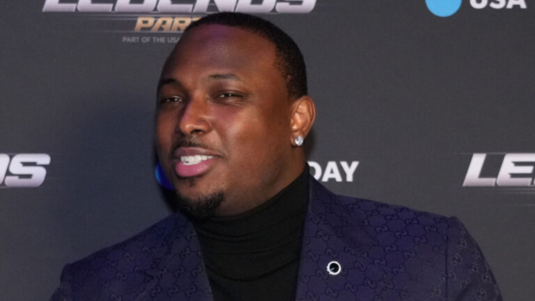 Former NFL star rips Trevor Lawrence while talking QB market