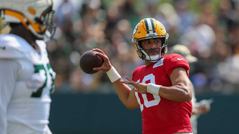 Former Packers Star Makes Bold Prediction For Jordan Love