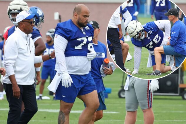 Giants get good news after Jermaine Eluemunor injury scare