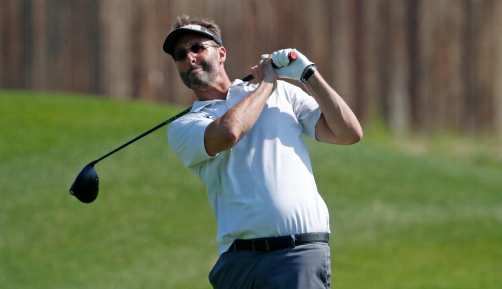 How golf is helping this former college diving coach in his battle against ALS