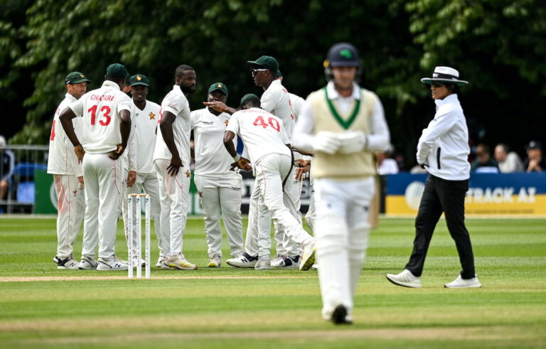 Ireland, Zimbabwe go toe to toe on error-strewn day