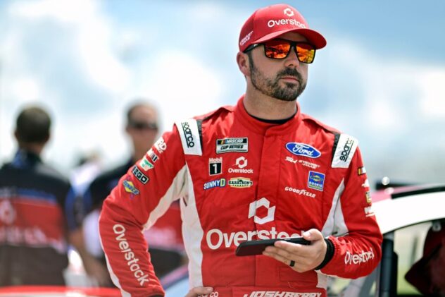 Josh Berry to run Pocono Xfinity race with AM Racing