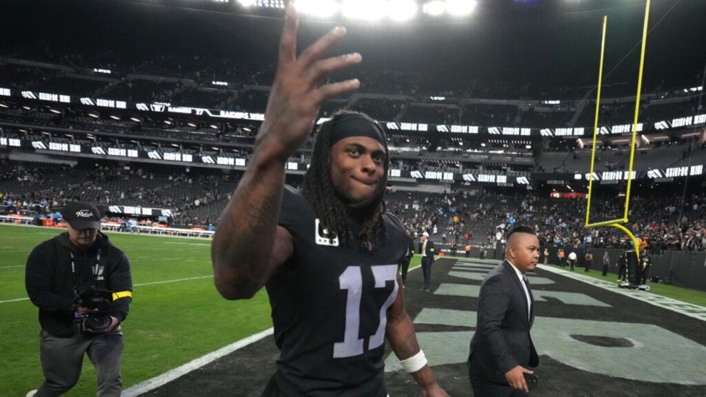 Las Vegas Raiders wide receiver Davante Adams could be taking a page out of Travis Kelce's book
