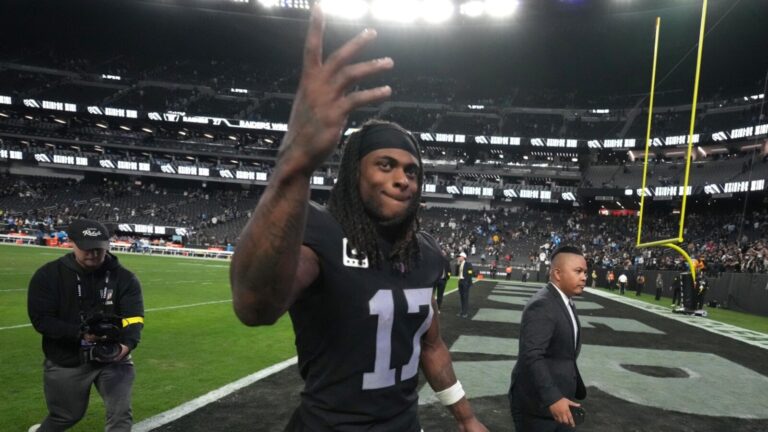 Las Vegas Raiders wide receiver Davante Adams could be taking a page out of Travis Kelce's book