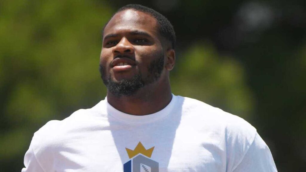 Micah Parsons vs. Tyler Guyton is not going how Cowboys Nation expected after Day 1 of pads