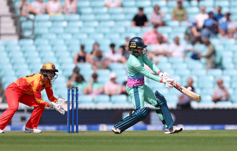 Opener Scholfield sets tone as Oval Invincibles open with big win