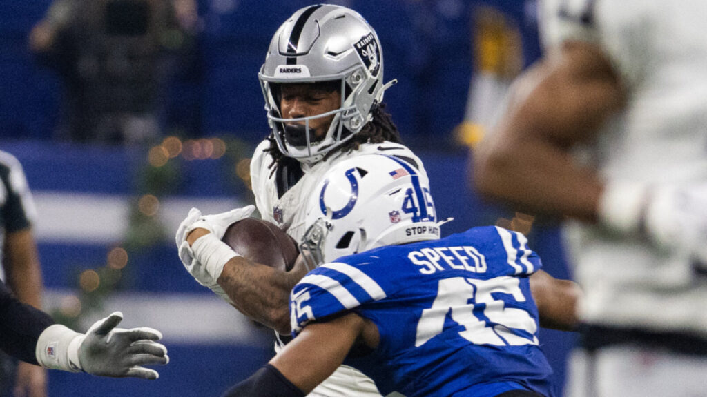 Raiders' underrated weapon continues to be the biggest bright spot of the offense during training camp