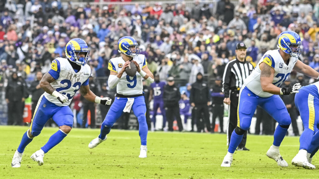 Rams' Matthew Stafford now has the weight of the world on his shoulders