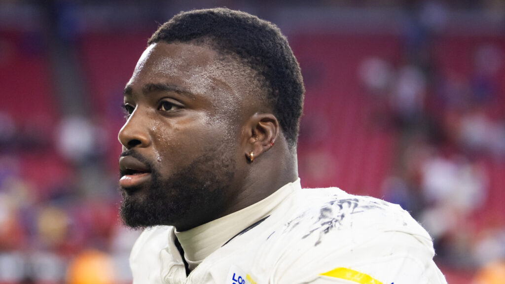 Rams Pass Rusher Tabbed Breakout Star After Aaron Donald Loss