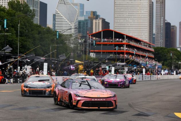 Reddick "screwed up" in attempt to snag Chicago win from Bowman