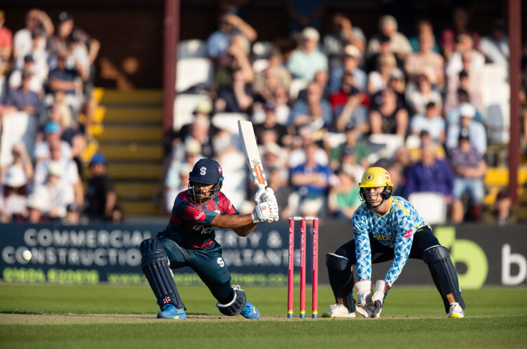 Saif Zaib's blistering 86 sets up win as Steelbacks seal quarter-final spot