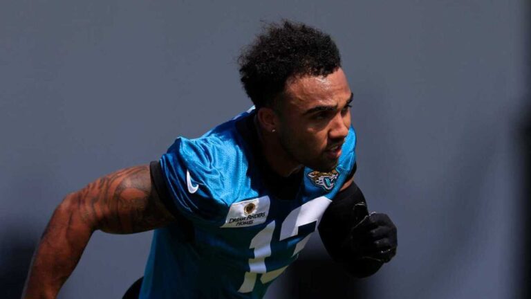 Three important decisions the Jaguars must make before regular season