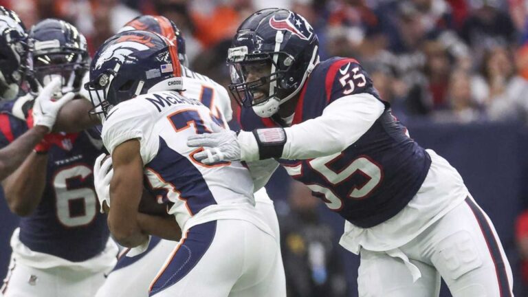 Veteran DE Jerry Hughes re-signs with Texans