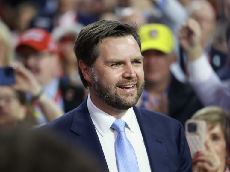 What to Make of Trump’s Apprentice J.D. Vance With Tim Alberta