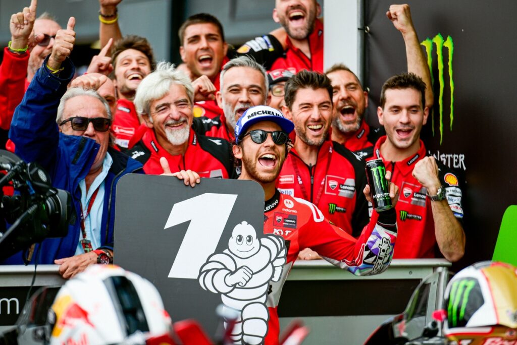 Bastianini doesn't consider himself in MotoGP title fight despite Silverstone double