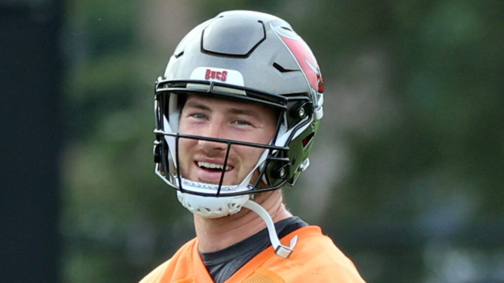 Buccaneers vs Bengals: Trask to Start, Starters to Sit